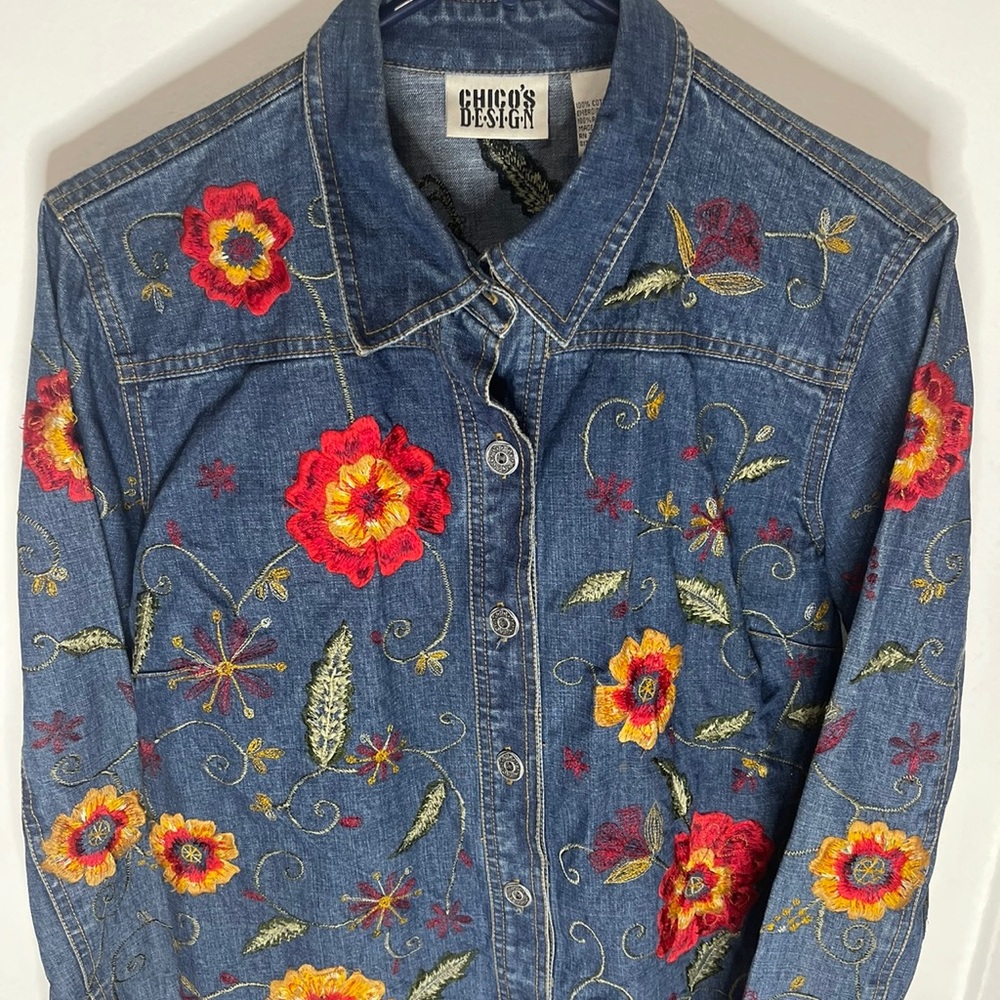 Chico’s Design Floral Embroidered Jacket